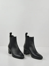 Vegan Women's Almond Toe Chelsea Boots | Will's Vegan Store