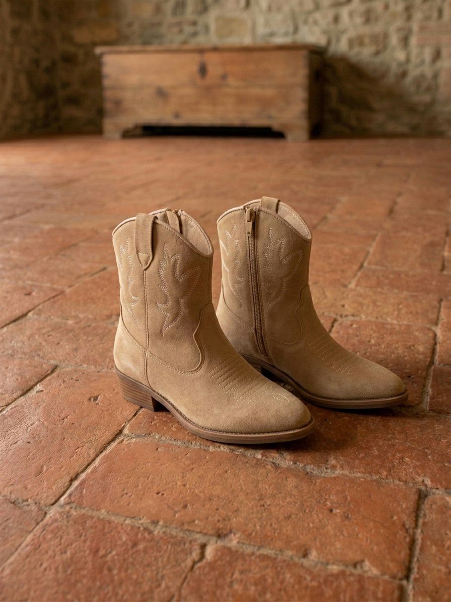 Low Western Boots | Will's Vegan Store