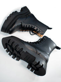 Track Sole 8 Eye Lace-Up Boots | Will's Vegan Store