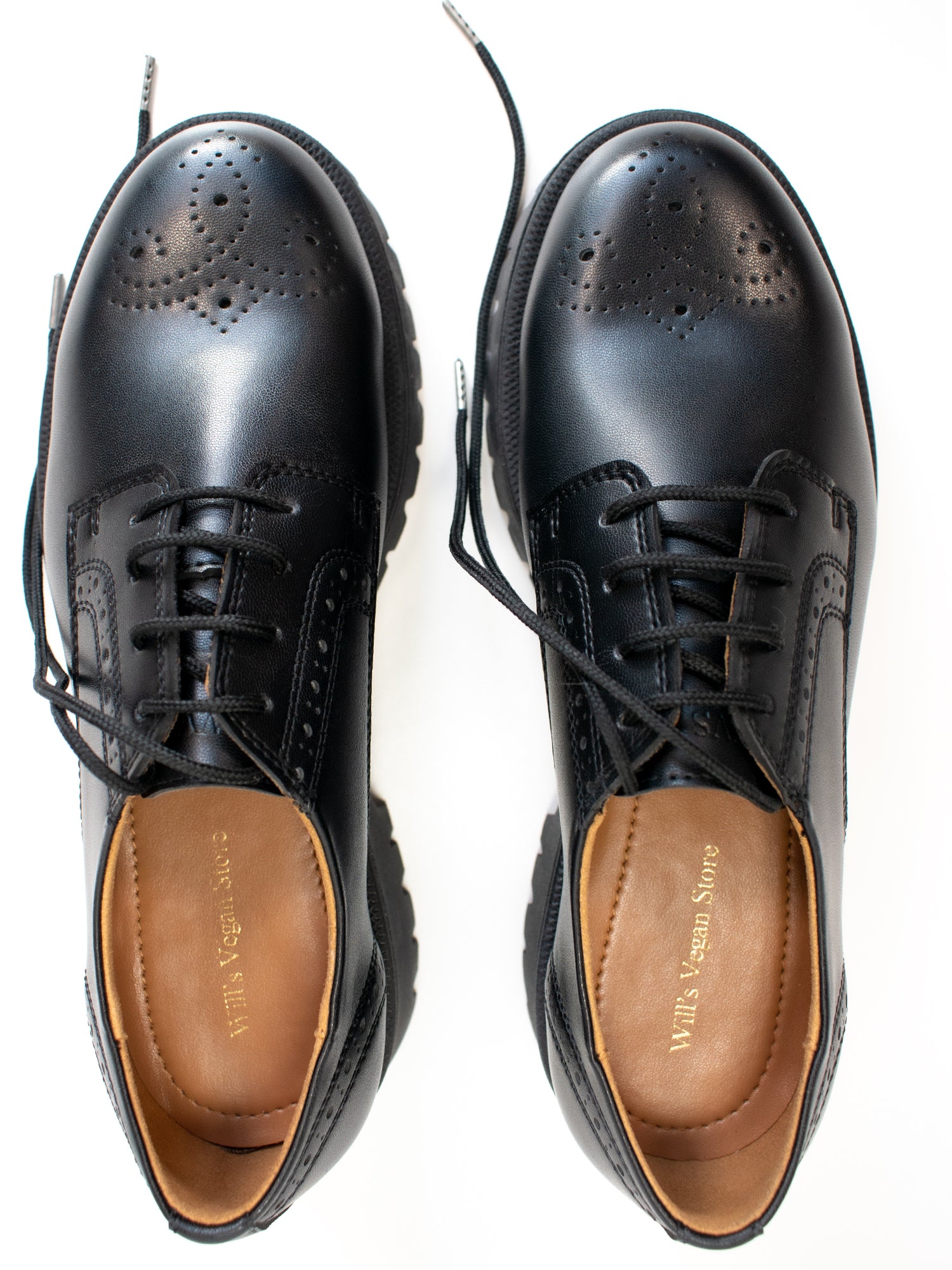 Common projects brogues store