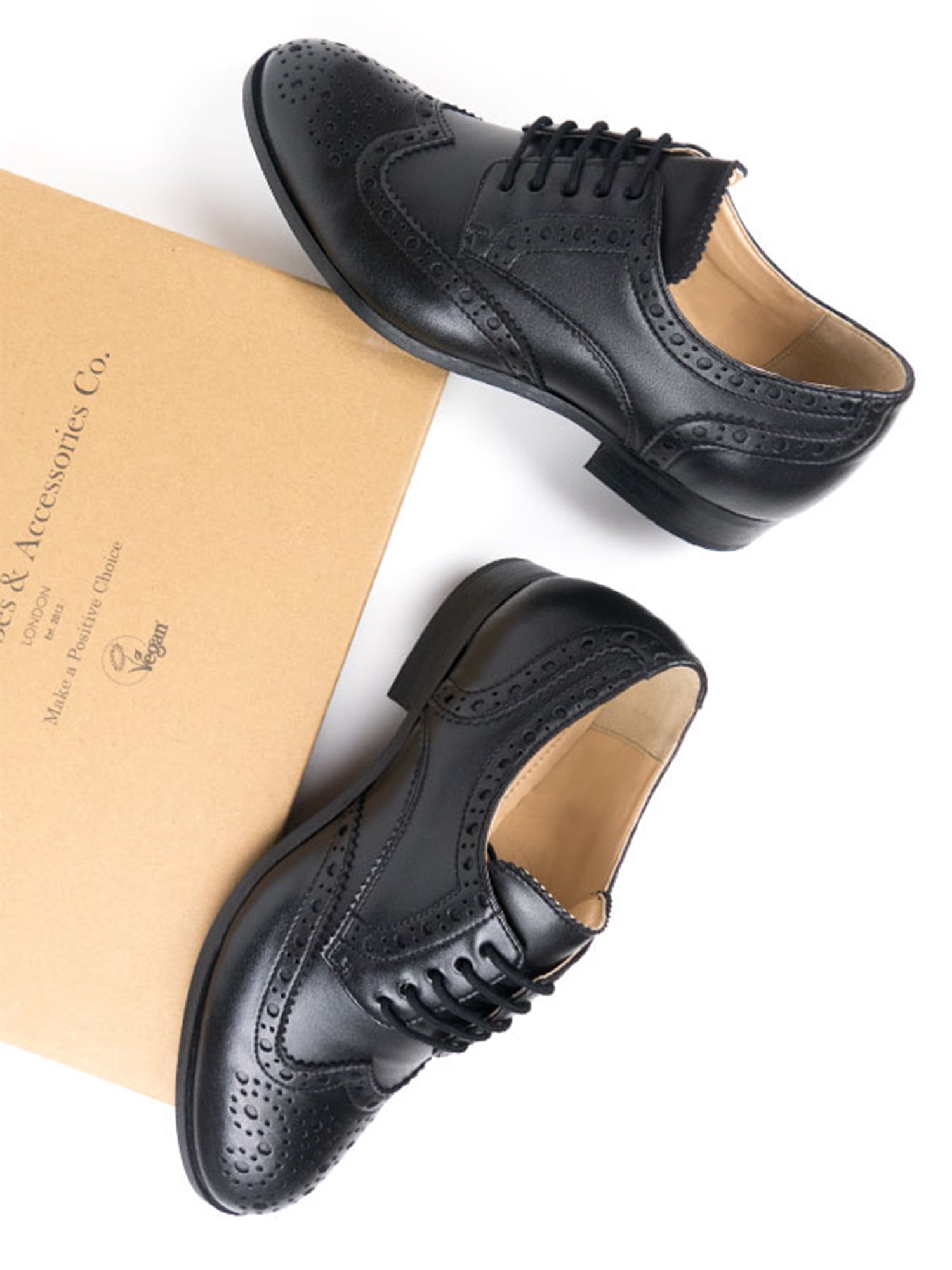 Vegan Men s City Wingtip Brogue Oxfords Will s Vegan Store